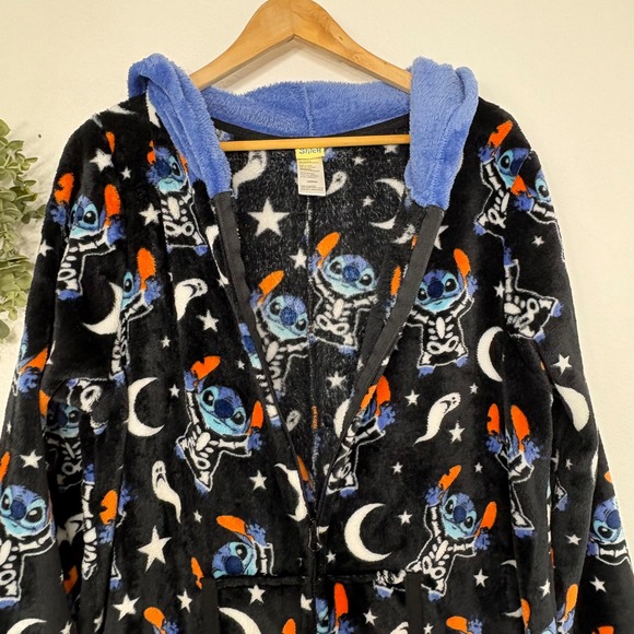 Disney Stitch Skeleton Halloween Plush Fleece Hooded Union Suit 2X - Picture 4 of 7